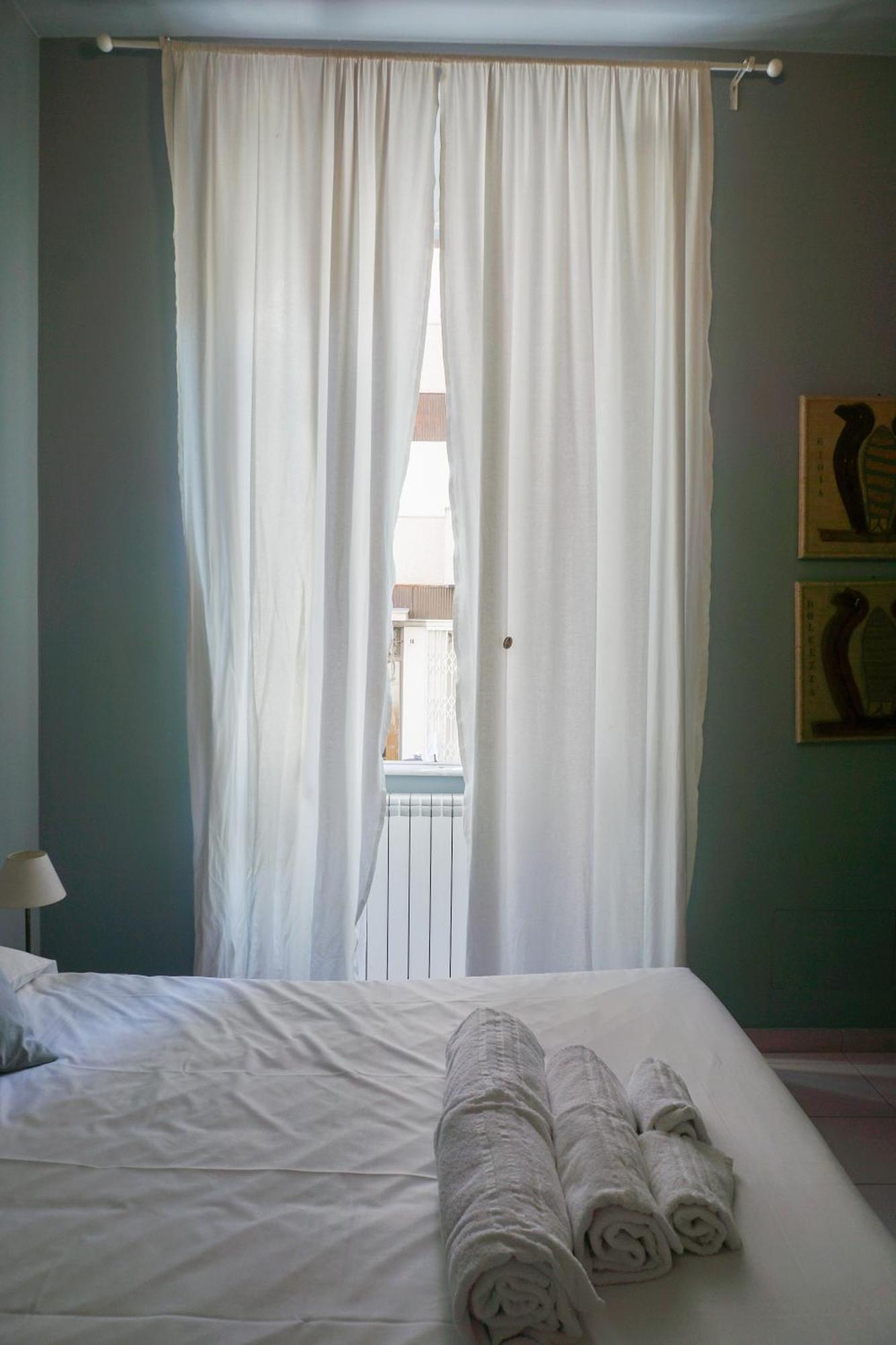 Tarshito Gallery House Roma ภายนอก รูปภาพ