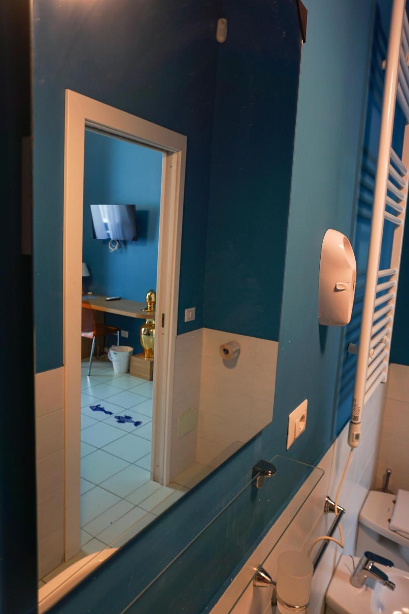 Tarshito Gallery House Roma ภายนอก รูปภาพ